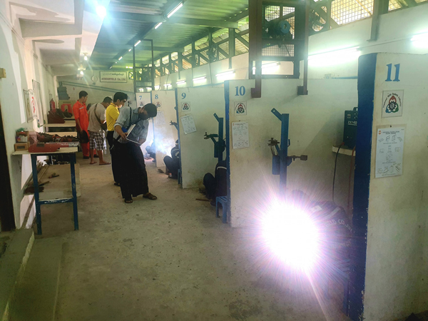 e7378-welder_onlinetest_jpn_30052022_02.jpg
